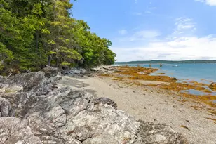 56 Sans Vue Ln, Blue Hill, ME 04614 - Photo 4