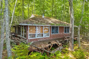 56 Sans Vue Ln, Blue Hill, ME 04614 - Photo 10