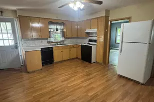 48 Sylvan Ave, Lewiston, ME 04240 - Photo 8