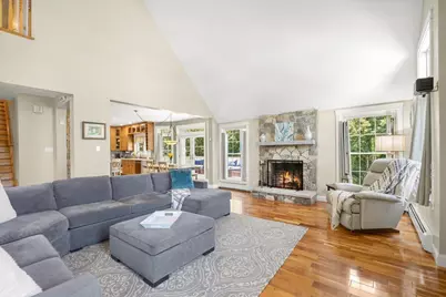 18 Oakwood Drive, South Portland, ME 04106 - Photo 10