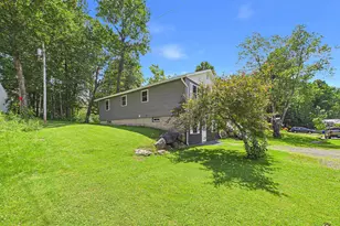 147 Memorial Dr, Winthrop, ME 04364 - Photo 40