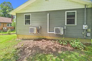147 Memorial Dr, Winthrop, ME 04364 - Photo 56