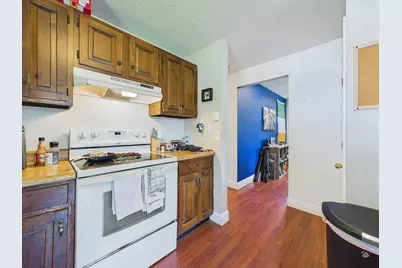 147 Memorial Drive, Winthrop, ME 04364 - Photo 10