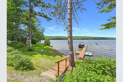 147 Memorial Drive, Winthrop, ME 04364 - Photo 4