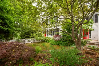 14 Free Street, Camden, ME 04843 - Photo 2