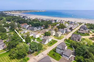 35 Beacon St, York, ME 03909 - Photo 2