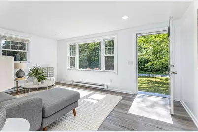 6 Castle Terrace, Scarborough, ME 04074 - Photo 12