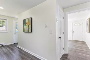 6 Castle Terrace, Scarborough, ME 04074 - Photo 10