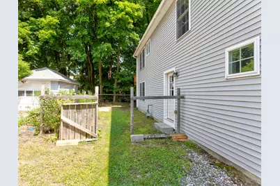 49 Oakdale Avenue, South Portland, ME 04106 - Photo 32