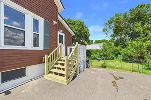 1 Columbia Rd, Waterville, ME 04901 - Photo 4