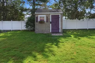 2 Quaker Rd, Westbrook, ME 04092 - Photo 8