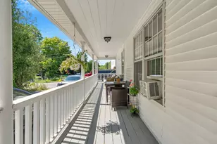 419 Falmouth Rd, Falmouth, ME 04105 - Photo 4