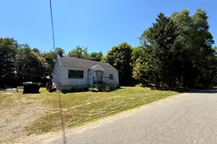 10 Dresner St, Eastport, ME 04631 - Photo 20