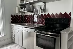 481 Cumberland Ave, Portland, ME 04101 - Photo 20