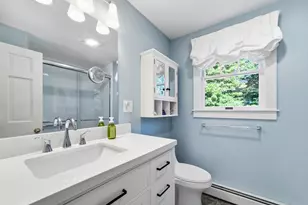 15 Grove St, Camden, ME 04843 - Photo 28