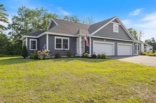 3 Roaring Rock Rd, Saco, ME 04072 - Photo 1