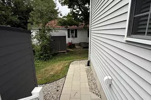 7 Sawyer St, Saco, ME 04072 - Photo 16