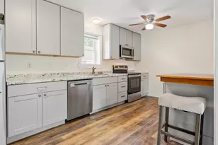 18 Gothic St, Paris, ME 04281 - Photo 6