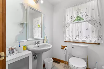 16-18 Warren Street, Rockland, ME 04841 - Photo 16
