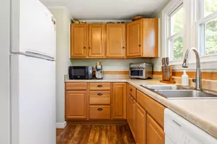 21 Berry Ave, Portland, ME 04103 - Photo 14