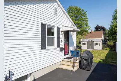 21 Berry Avenue, Portland, ME 04103 - Photo 30