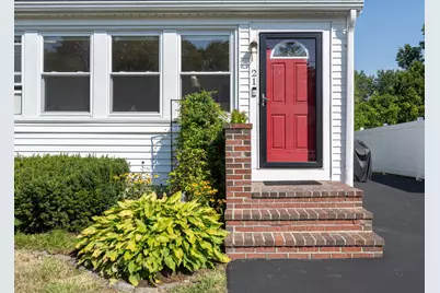 21 Berry Avenue, Portland, ME 04103 - Photo 2