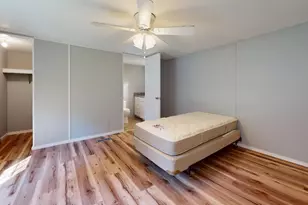 49 Round Stone Rd, Mount Vernon, ME 04352 - Photo 12