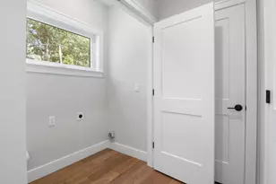35 Leach Rd, Kittery, ME 03904 - Photo 6