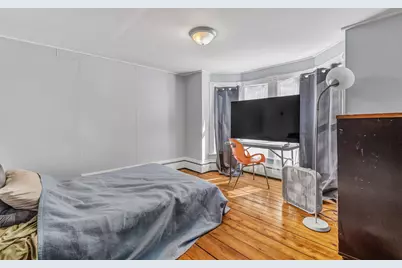 327 Essex Street, Bangor, ME 04401 - Photo 32