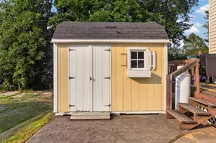 18 McKinley Ave, Orrington, ME 04474 - Photo 4