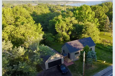 81 W Main Street, Stockton Springs, ME 04981 - Photo 6