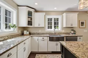 7 Arrowhead Ridge Rd, Freeport, ME 04032 - Photo 4