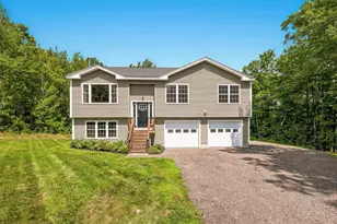 346 Diamond Hill Rd, Berwick, ME 03901 - Photo 2