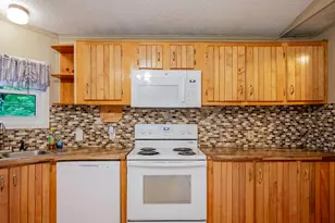 44 Scott Dr, Monmouth, ME 04259 - Photo 6