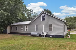 15 Pleasant St, Howland, ME 04448 - Photo 4