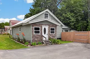 15 Pleasant St, Howland, ME 04448 - Photo 1