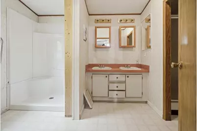 63 Main Street, Turner, ME 04282 - Photo 32