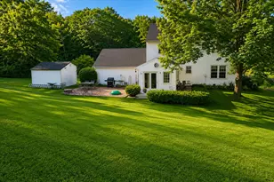 9 Fairway Dr, Auburn, ME 04210 - Photo 2