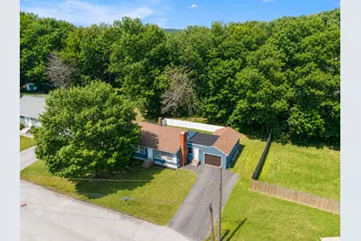 176 Harvard Street, Auburn, ME 04210 - Photo 2