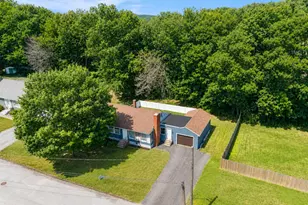 176 Harvard St, Auburn, ME 04210 - Photo 2