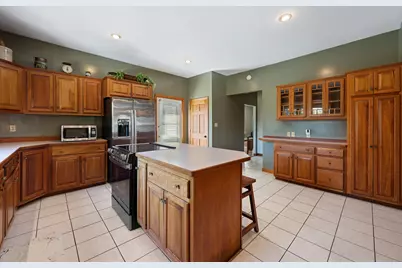 69 Main Road S, Hampden, ME 04444 - Photo 12