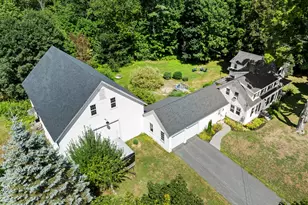 126 Summer St, Lisbon, ME 04252 - Photo 2
