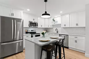 372 Main St, Saco, ME 04072 - Photo 4