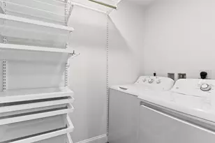 372 Main St, Saco, ME 04072 - Photo 12