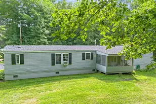 431 Juniper Ln S, Sidney, ME 04330 - Photo 10