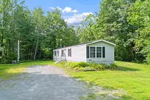 431 Juniper Ln S, Sidney, ME 04330 - Photo 2