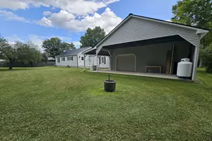 93 Norridgewock Ave, Skowhegan, ME 04976 - Photo 16