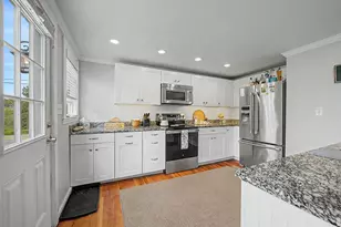 131 Fortunes Rocks Rd, Biddeford, ME 04005 - Photo 18