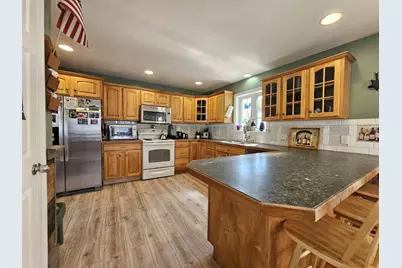 41 East Leavitt Street, Skowhegan, ME 04976 - Photo 12