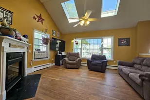 41 E Leavitt St, Skowhegan, ME 04976 - Photo 6